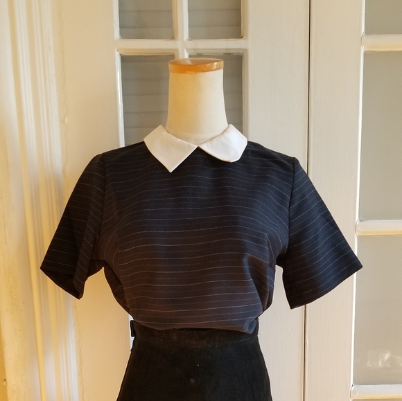 Top - Picture 4 of 10